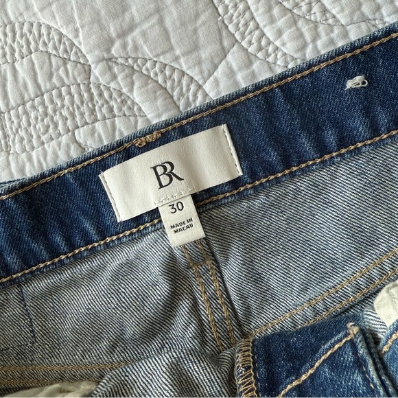 Banana Republic - High Rise Rigid Bow Jean - Medium Wash - Picture 7 of 14